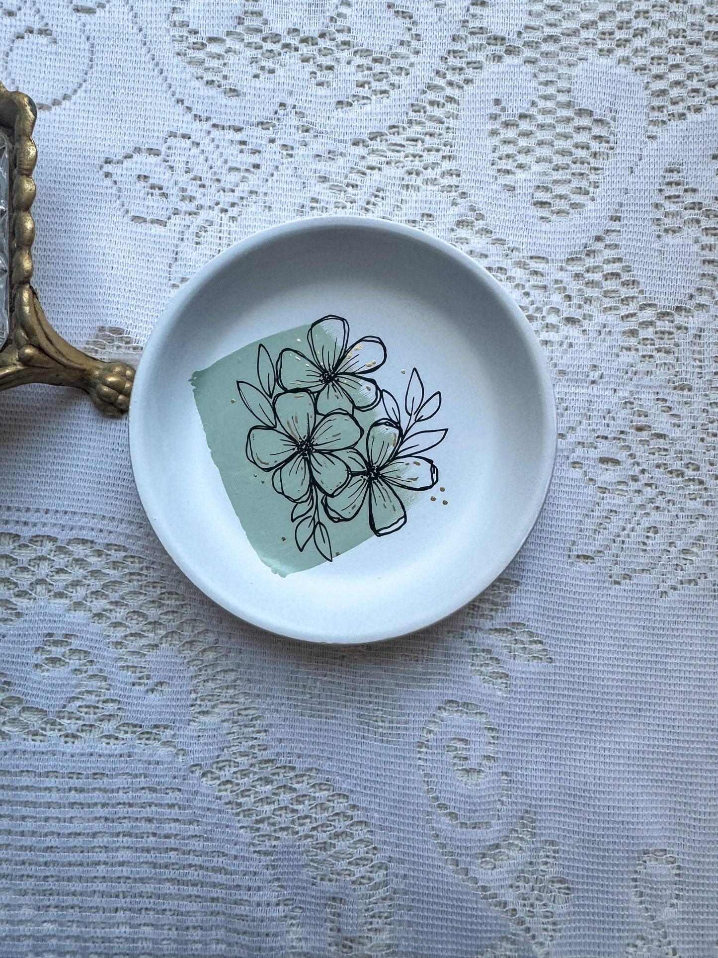 Hand Painted Trinket Dish - Floral Outline Design